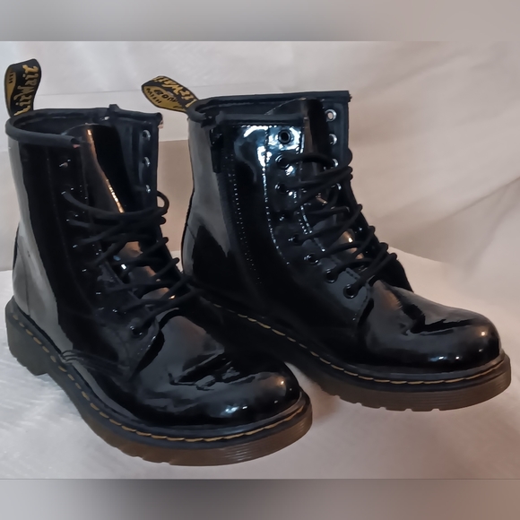 Dr. Martens AIRWALK Patten Leather High Tops: sz. 3 - Picture 5 of 5